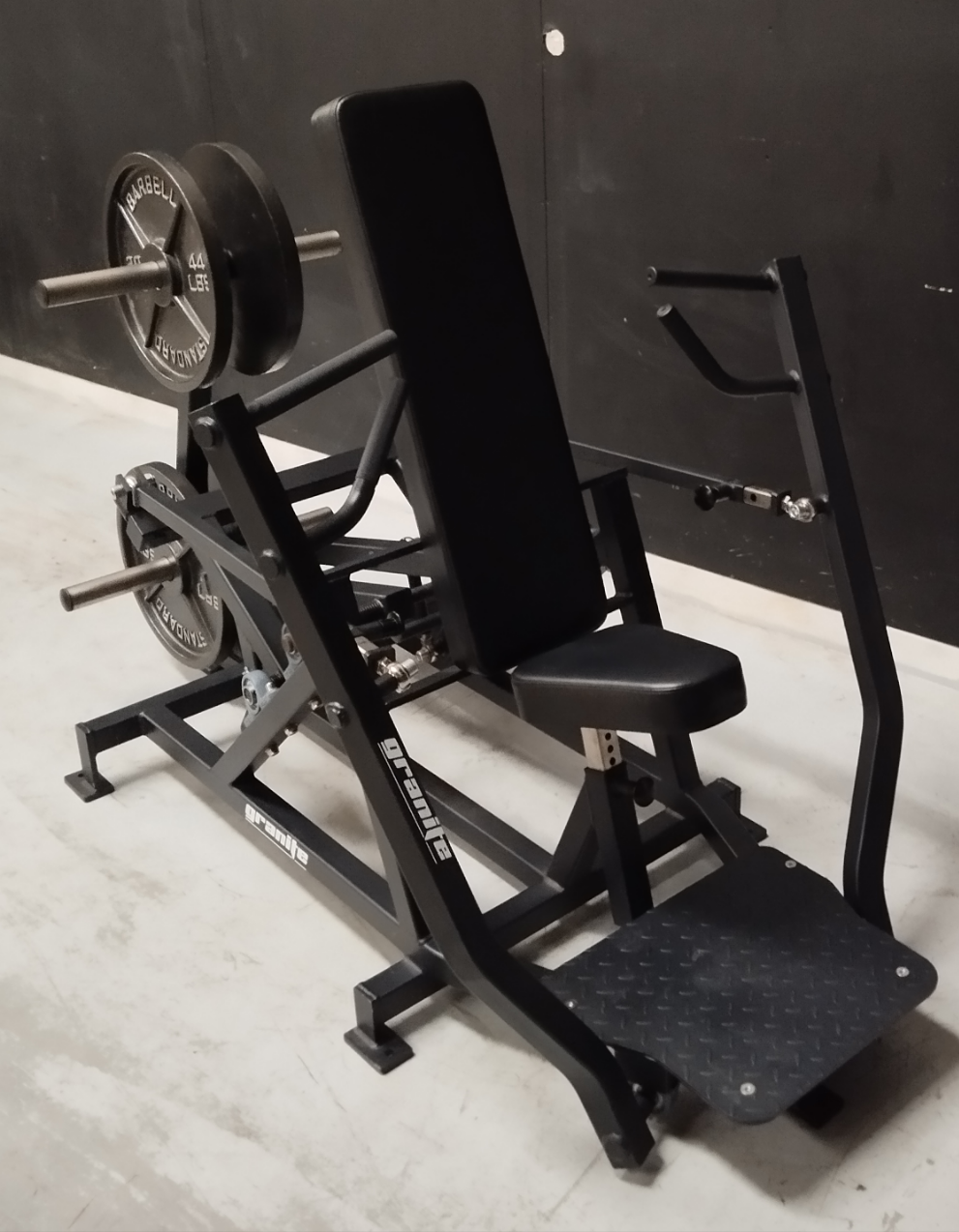 Granite Leverage Chest Press 2.0